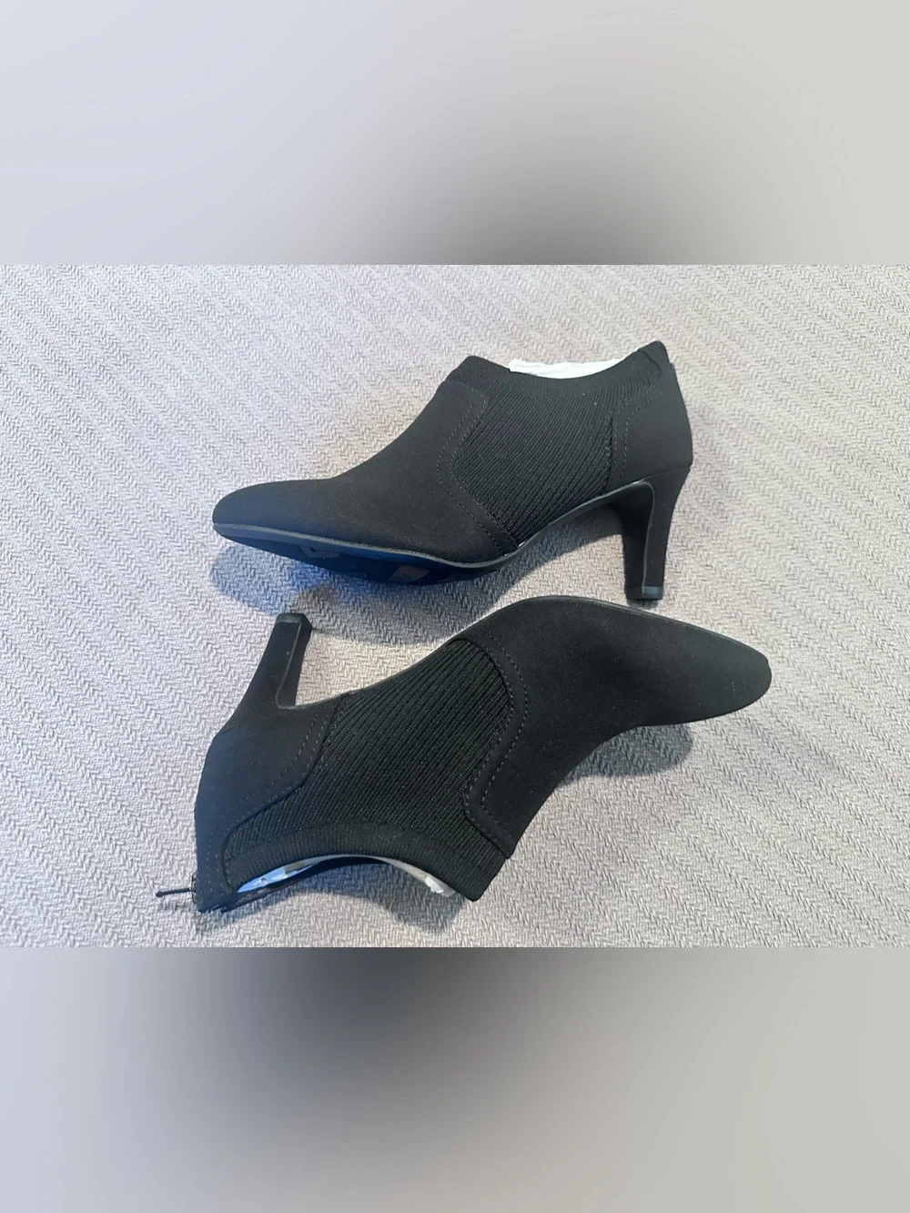 LifeStride Gia Women's Heeled Ankle Boots NWOT. Size 8M